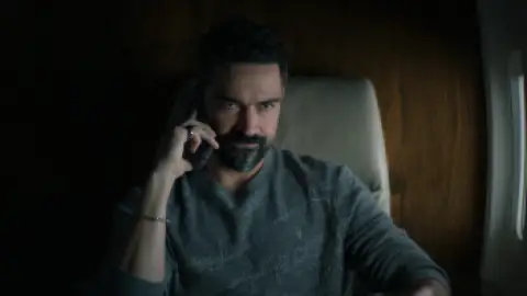 Download Ozark Season 4 Hindi HDRip ALL Episodes