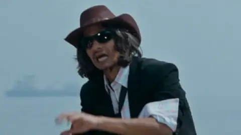 Vlcsnap.mkv-frame136430.th.jpg