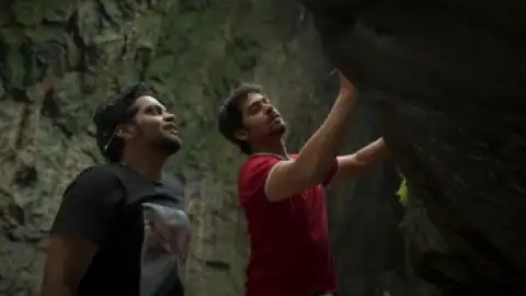 Download Manjummel Boys (2024) Hindi Dubbed HDRip Full Movie