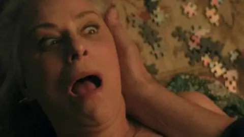 Vlcsnap.mkv-frame062128.th.jpg