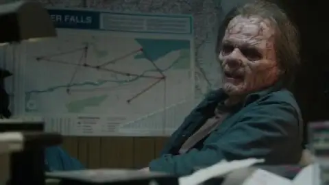 Bloody.Axe.Wound.2024.00_04_45_14.th.jpg