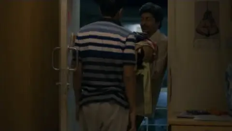 Hostel.Daze.S02.E03.Hindi.1080p.WEB-DL.5.1.ESub.x264-HDHub4u.Tv.mkv.0001.th.jpg