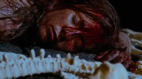 Download The Descent 2005 UNRATED Hindi Dubbed BluRay Full Movie