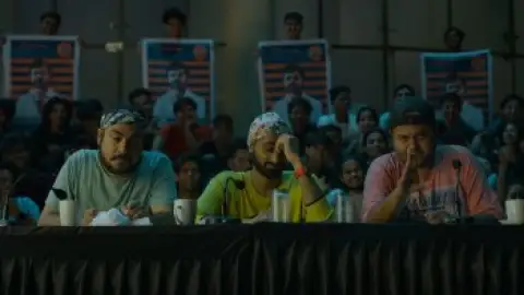 Hostel.Daze.S03.E05.Hindi.1080p.WEB-DL.5.1.ESub.x264-HDHub4u.Tv.mkv.0005.th.jpg