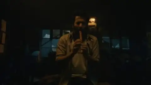 Dracula.Sir.2020.1080p.WEB-DL.2.0.x264-HDHub4u.Tv.mkv.0004.md.jpg