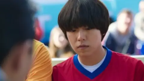 Dream.2023.1080p.WEB-DL.Hindi.AAC.5.1-Korean.ESub.x264-HDHub4u.Tv.mkv.0007.md.jpg