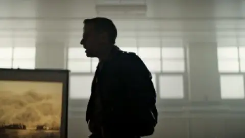 Dark.Harvest.2023.1080p.WEB-DL.Hindi.5.1-English.5.1.ESub.x264-HDHub4u.Tv.mkv.0000.th.jpg
