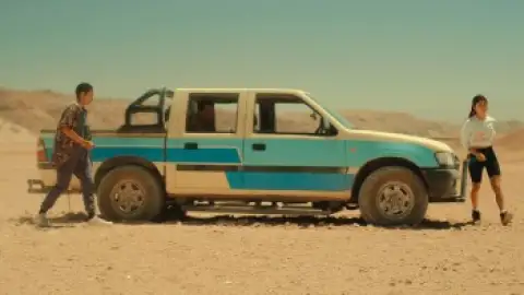 Sayen.Desert.Road.2023.1080p.WEB-DL.Hindi.5.1-English.5.1.ESub.x264-HDHub4u.Tv.mkv.0002.th.jpg