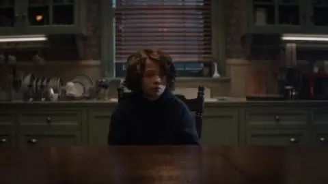 CobWeb.2023.1080p.BluRay.Hindi.ORG.2.0-English.5.1.ESub.x264-HDHub4u.Tv.mkv.0002.th.jpg