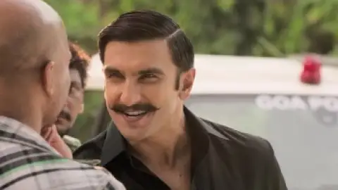 Download Simmba 2018 Hindi BluRay Full Movie