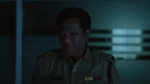 Ugram.2023.1080p.WEB-DL.Hindi-Telugu.ESub.x264-HDHub4u.Tv.mkv.0004.md.jpg