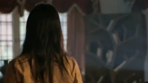 The.Y.2023.1080p.WEB-DL.5.1.ESub.x264-HDHub4u.Tv.mkv.0000.th.jpg
