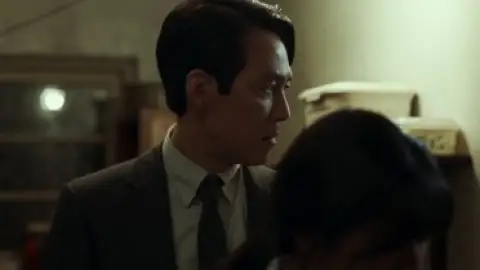 Hunt.2022.1080p.BluRay.Hindi.AAC.5.1-Korean.ESub.x264-HDHub4u.Tv.mkv.0000.md.jpg