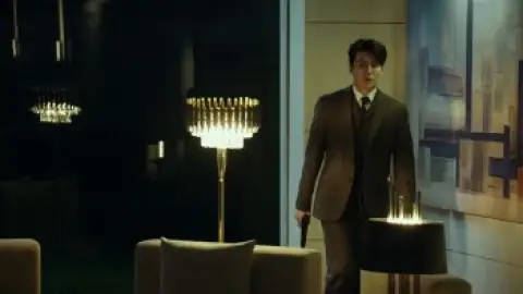 The.Childe.2023.1080p.WEB-DL.Hindi.5.1-Korean.ESub.x264-HDHub4u.Tv.mkv.0007.th.jpg
