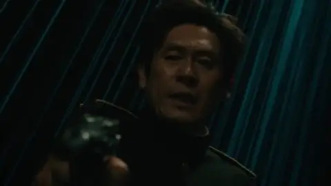Phantom.2023.1080p.BluRay.Hindi.5.1-Korean.ESub.x264-HDHub4u.Tv.mkv.0009.th.jpg