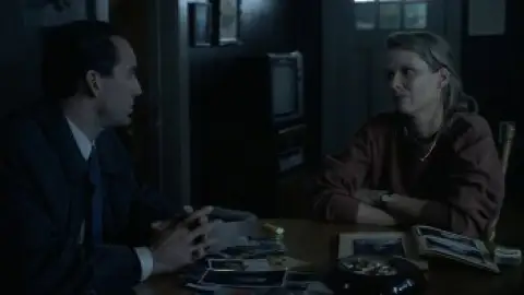 8MM.2.2005.1080p.WEB-DL.Hindi.5.1-English.ESub.x264-HDHub4u.Tv.mkv.0001.th.jpg