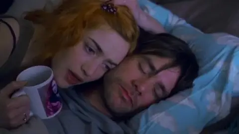 Download Eternal Sunshine of the Spotless Mind (2004) Hindi Dubbed BluRay Full Movie