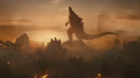 Download Godzilla: King of the Monsters (2019) Hindi Dubbed BluRay Full Movie