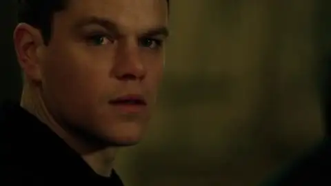 The.Bourne.Supremacy.2004.01_03_45_13.th.jpg