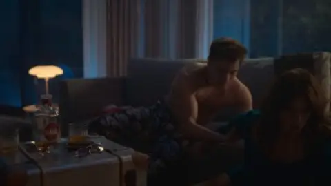 Elite.S07E05.720p.WEB-DL.Hindi.5.1-English.ESub.x264-HDHub4u.Tv.mkv.0007.th.jpg