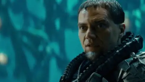 Man-of-Steel-2013-01_48_31_00.th.jpg