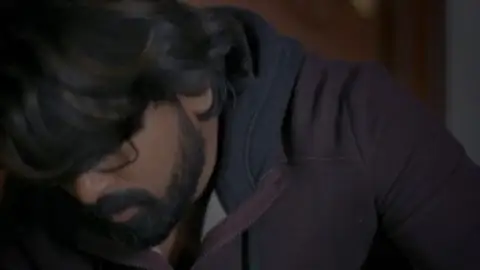 The.Y.2023.1080p.WEB-DL.5.1.ESub.x264-HDHub4u.Tv.mkv.0003.th.jpg