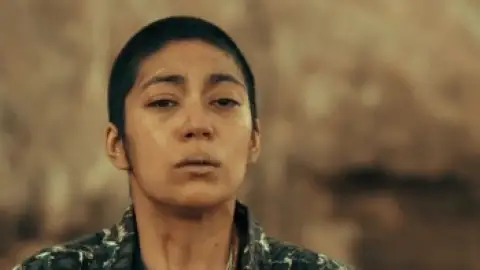 Sayen.Desert.Road.2023.1080p.WEB-DL.Hindi.5.1-English.5.1.ESub.x264-HDHub4u.Tv.mkv.0006.th.jpg