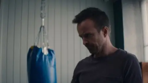 Dual.2022.1080p.BluRay.Hindi.5.1-English.5.1.ESub.x264-HDHub4u.Tv.mkv.0004.th.jpg