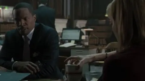 Law.Abiding.Citizen.2009.00_29_27_08.th.jpg