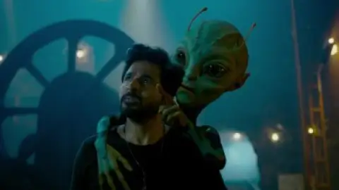 Download Ayalaan 2024 UNCUT Hindi Dubbed HDRip Full Movie