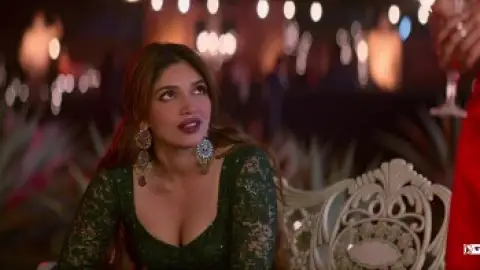 Download Mere Husband Ki Biwi 2025 Hindi HDRip Full Movie