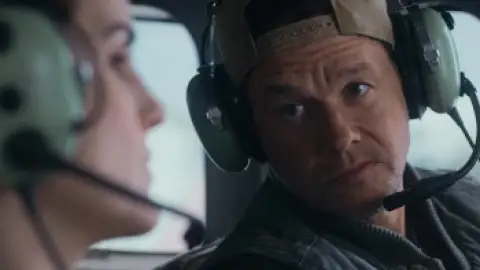 Download Flight Risk 2025 Hindi Dubbed BluRay Full Movie