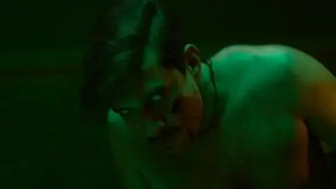 Sultan.of.Delhi.S01E05.Rules.of.the.Game.1080p.WEB-DL.DDP5.1.Atmos.H.264-Archie.mkv.0002.th.jpg