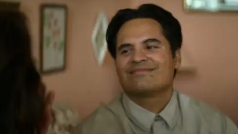 A.Million.Miles.Away.2023.1080p.WEB-DL.Hindi.5.1-English.ESub.x264-HDHub4u.Tv.mkv.0003.th.jpg