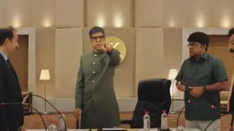 F3.Fun.And.Frustration.2022.1080p.WEB-DL.Hindi.ORG-Telugu.ESub.x264-HDHub4u.Tv.mkv.0001.th.jpg