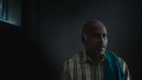 The.Hunt.For-Veerappan.S01.E03.1080p.Hindi.WEB-DL.5.1.ESub.x264-HDHub4u.Tv.mkv.0008.md.jpg