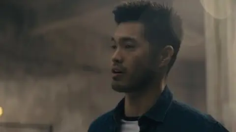 Perfect.Addiction.2023.1080p.WEB-DL.Hindi.ORG-English.ESub.x264-HDHub4u.Tv.mkv.0009.th.jpg