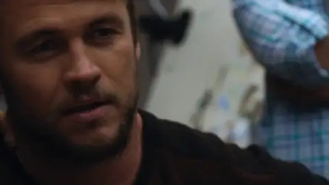 Vlcsnap.mkv-frame072842.th.jpg