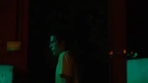 Of.An.Age.2023.1080p.WEB-DL.Hindi.ORG-English.ESub.x264-HDHub4u.Tv.mkv.0005.th.jpg