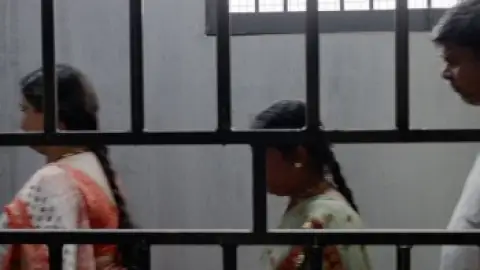 Sapta.Sagaradaache.Ello.Side.A.2023.1080p.WEB-DL.5.1.ESub.x264-HDHub4u.Tv.mkv.0003.th.jpg