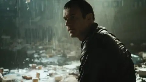Bait.2012.1080p.WEB-DL.Hindi.ORG-English.ESub.x264-HDHub4u.Tv.mkv.0002.md.jpg