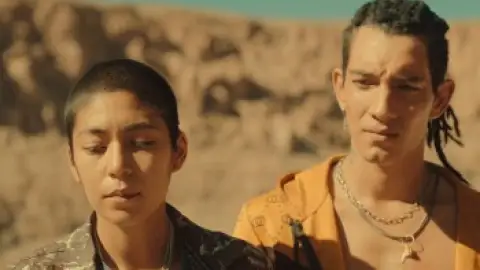 Sayen.Desert.Road.2023.1080p.WEB-DL.Hindi.5.1-English.5.1.ESub.x264-HDHub4u.Tv.mkv.0003.th.jpg